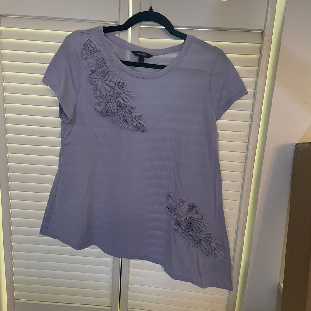 Simply Vera Vera Wang Lavender Short Sleeve Floral Applique Tee